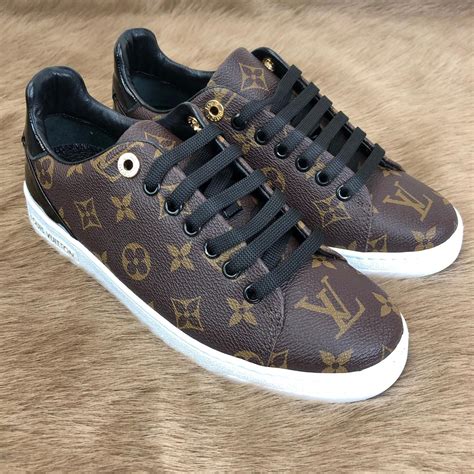 louis vuitton sneaker femme|louis vuitton sneaker for women.